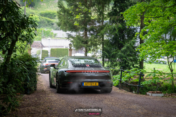 images from [LIVE] 4-Daagse Sauerland Editie 2026 Met 20 Sportwagens 