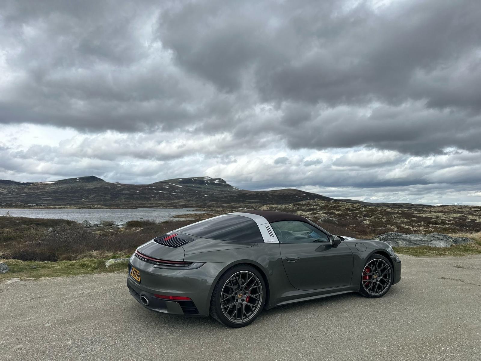 Porsche Targa 4 992