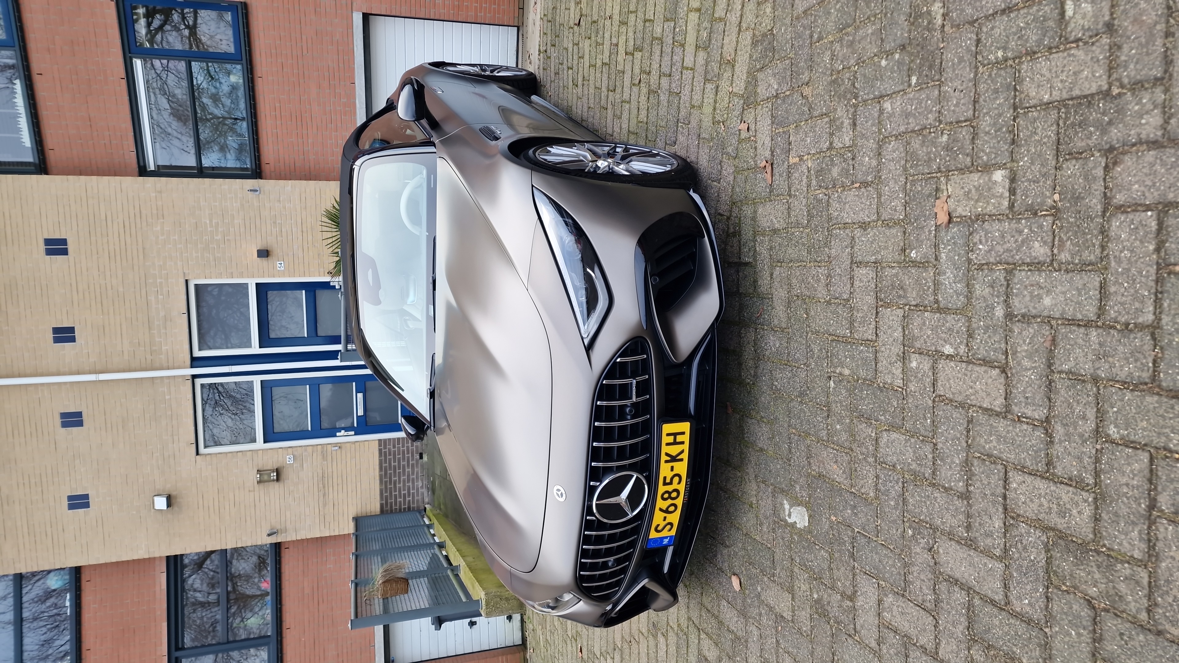 Mercedes SL 63AMG