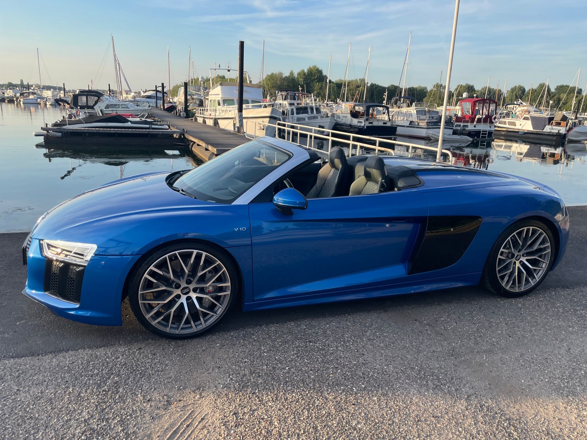 Audi Audi R8 spyder V10