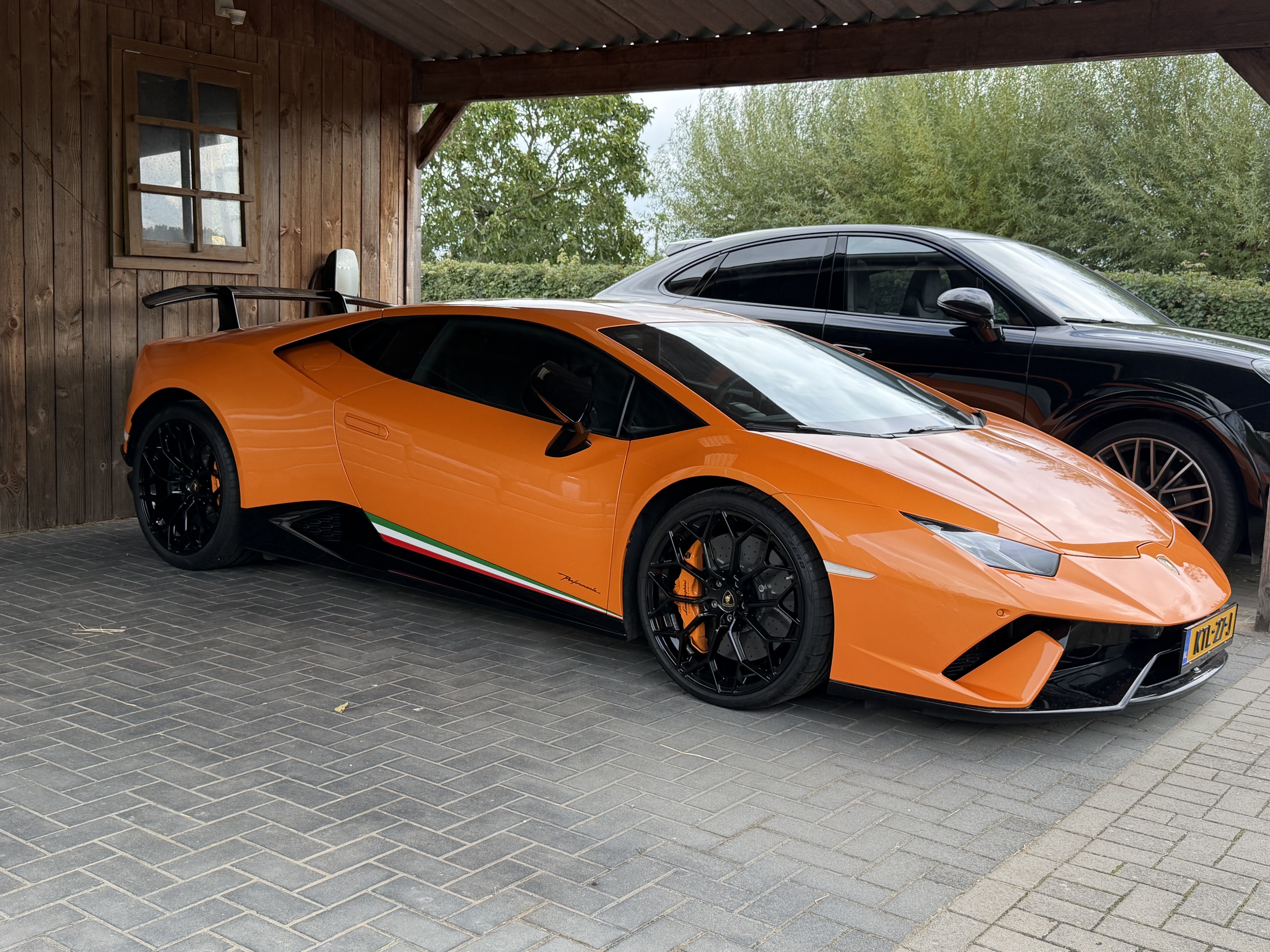 Lamborghini Lamborghini Huracan Performante