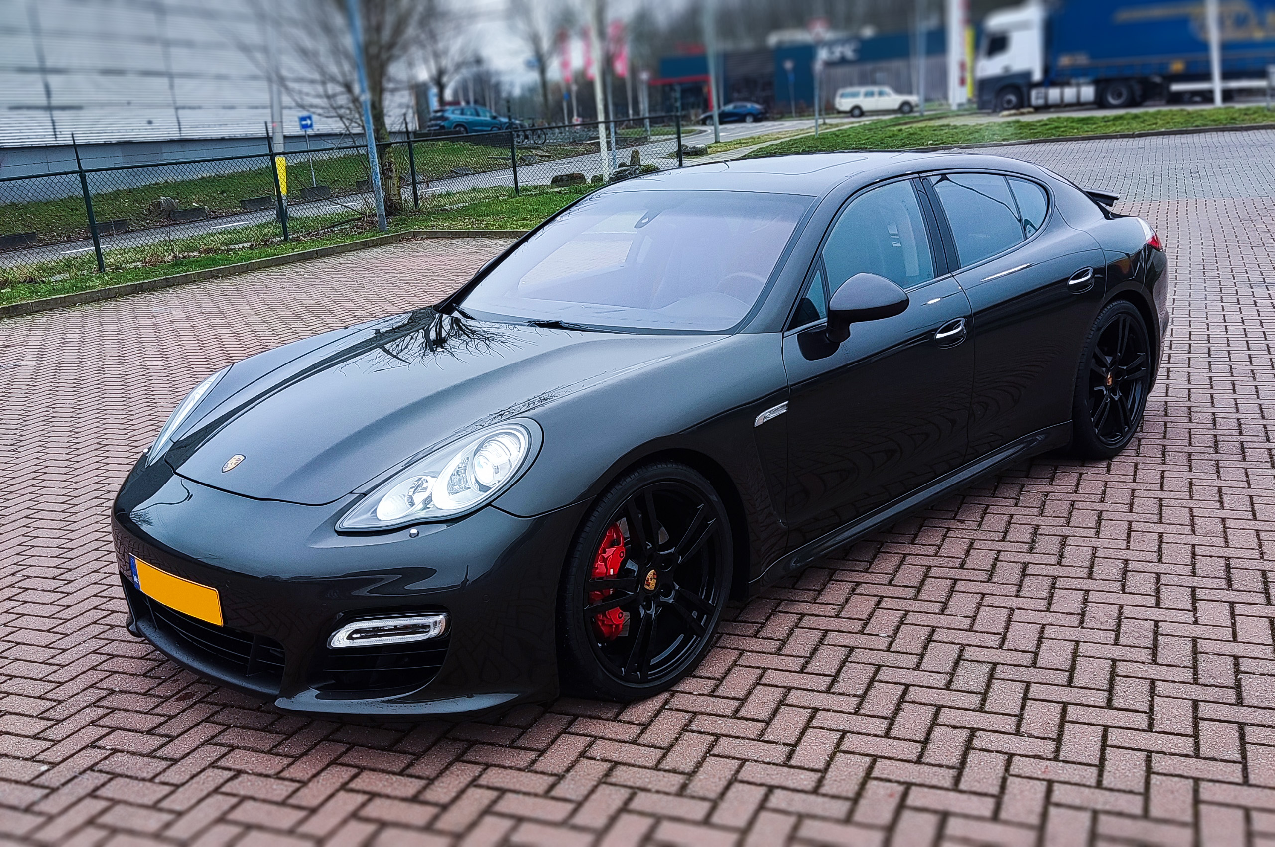 Porsche Porsche Panamera S